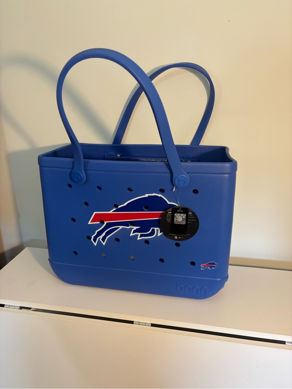 🦬 NWT Buffalo Bills Bogg Bag – Original Size – Blue

Description:
🏈 NEW WITH TAG